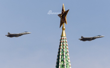 Nga mang Su-57 ra diễu binh khi vẫn chưa hoàn thiện?