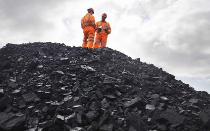 Năng lượng sạch tuy tốt nhưng lại gây hại cho công nhân ngành than