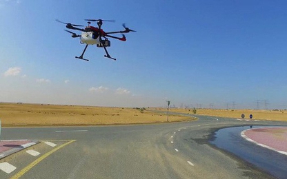 Nắng nóng 40-50 độ, dịch vụ giao thực phẩm bằng drone lên ngôi ở Dubai