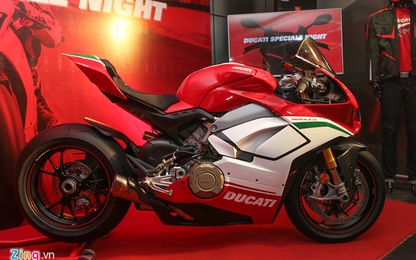 Ducati V4 Sport chính hãng giá hơn 900 triệu đồng tại VN