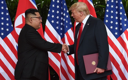 Ông Trump đã ký thỏa thuận lịch sử với nhà lãnh đạo Kim Jong Un
