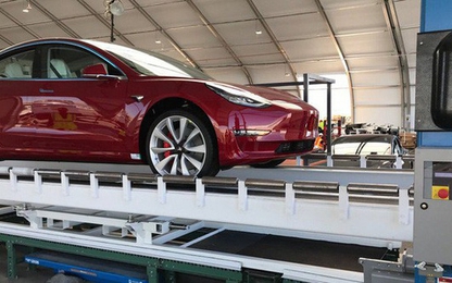 Dòng Tweet của Elon Musk cho thấy pin của Tesla là không có đối thủ