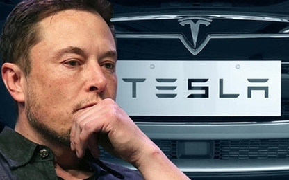 Tỷ phú Elon Musk muốn rút niêm yết Tesla