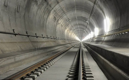Trung Quốc sắp xây hầm đường sắt xuyên biển dài nhất thế giới