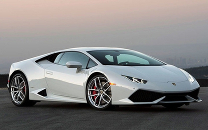 Thuê xe Lamborghini lướt phố Dubai, du khách người Anh bị phạt 1 tỷ đồng