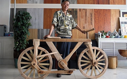 Độc đáo xe đạp hoàn toàn bằng gỗ có thể hoạt động bình thường