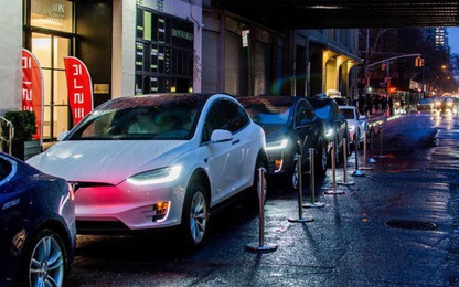 CEO Elon Musk tiết lộ kế hoạch phát triển ứng dụng cho đi nhờ xe