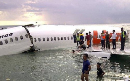 Indonesia: Máy bay Lion Air lao xuống biển chở 189 người, có trẻ sơ sinh