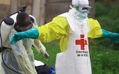Đại dịch Ebola bùng phát, giết chết 200 người