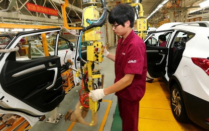 Trung Quốc đồng ý giảm thuế ô tô nhập khẩu