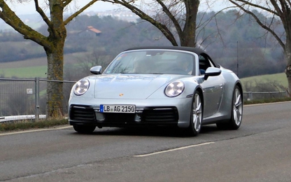 Mui trần Porsche 911 Cabriolet 2020 lộ diện trước ngày ra mắt
