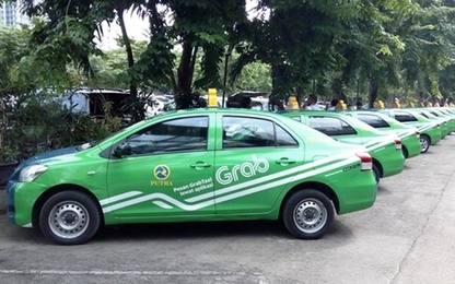 Grab bắt đầu thu phí hủy cước xe tại Singapore