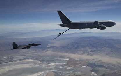 Không quân Mỹ dừng nhận “thùng xăng bay” KC-46A vì...”rác”
