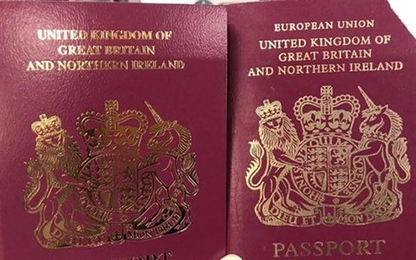 Anh xóa chữ 'Liên minh châu Âu' trên bìa hộ chiếu