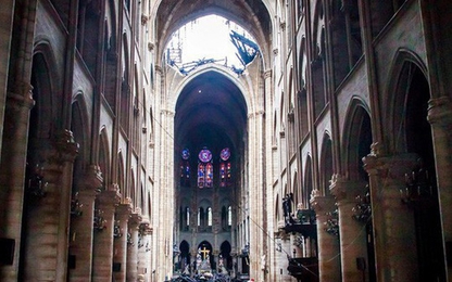 Pháp tổ chức cuộc thi kiến trúc phục dựng tháp Nhà thờ Đức Bà...