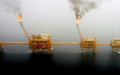 Mỹ gây khó, Iran chuyển sang “chợ xám” để xuất khẩu dầu