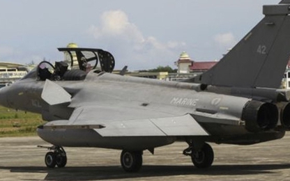 7 chiến đấu cơ Pháp hạ cánh khẩn cấp ở Indonesia