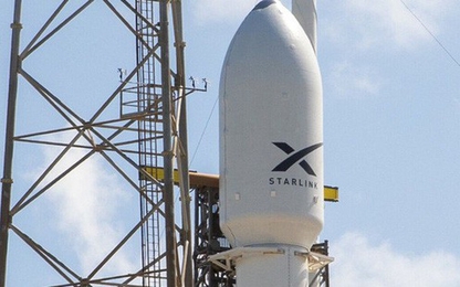 SpaceX phóng thành công 60 vệ tinh đầu tiên của Starlink