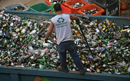 Chuyện ở quốc gia thải nhựa nhiều thứ 4 thế giới