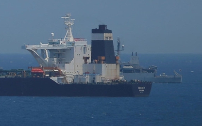 Lo bị tấn công, tàu chở dầu qua Vùng Vịnh phải thuê thêm bảo vệ