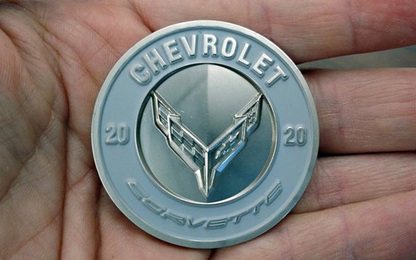 1.500 USD cho 3 đồng xu kỷ niệm ngày Chevrolet Corvette C8 ra mắt