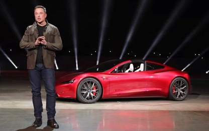 Có 20 tỷ USD, ‘vua xe điện’ Elon Musk đi xe gì?