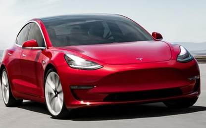 Tesla bị yêu cầu không thổi phồng độ an toàn của Model 3