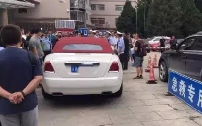 Cô gái Trung Quốc lái Rolls-Royce chặn lối xe cứu thương hứng bão chỉ trích