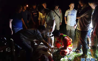 Xe rơi xuống hẻm núi, 13 du khách Trung Quốc thiệt mạng ở Lào