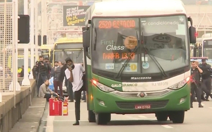 Cảnh sát bắn tỉa tiêu diệt kẻ cướp xe buýt ở Brazil