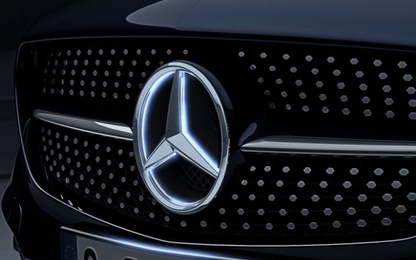 Mercedes-Benz cài đặt thiết bị theo dõi vào xe bán ra tại thị trường Anh