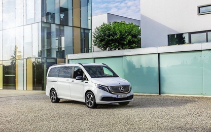 Minivan Mercedes-Benz V-Class bản chạy điện chính thức có tên gọi EQV