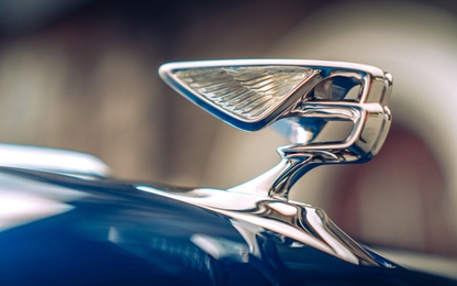 Bentley hồi sinh biểu tượng logo trong quá khứ