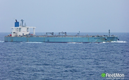 Tàu dầu TQ đổi tên, 'bốc hơi' 42 ngày né lệnh trừng phạt của Mỹ