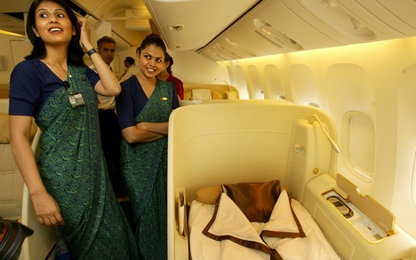 Hãng hàng không Ấn Độ bắt tiếp viên ăn kiêng để giảm chi phí