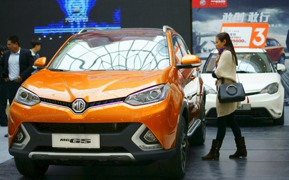 Doanh số ôtô toàn cầu giảm kỷ lục, VN giảm giá để hút khách