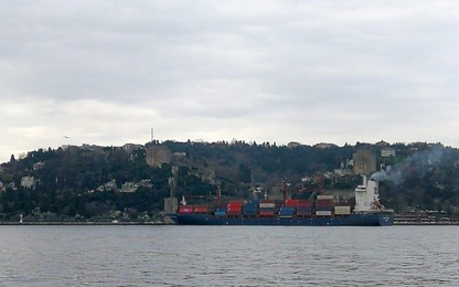 Tàu hàng 'đâm vào bờ', Thổ Nhĩ Kỳ đóng cửa eo biển Bosphorus