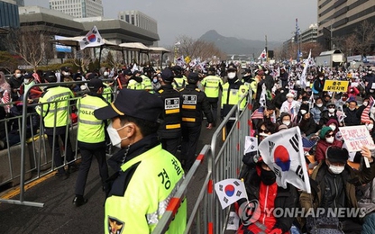Hàn Quốc: Số ca nhiễm COVID-19 đã lên tới 433, Seoul hạn chế tụ tập