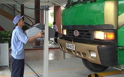 Siết chặt công tác đăng kiểm góp phần hạn chế xe quá tải