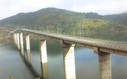 Cầu Pá Uôn được xác nhận kỷ lục có trụ cao nhất Việt Nam