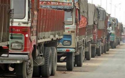 Ấn Độ: Tài xế xe tải đình công để phản đối yêu cầu của Tòa án Xanh
