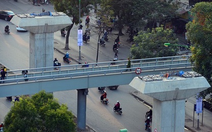 Sẽ lắp hoàn trả lại cầu vượt đi bộ trên đường Nguyễn Trãi
