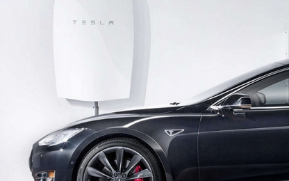 Tập đoàn xe hơi Tesla công bố kế hoạch sản xuất pin năng lượng cho hộ gia đình