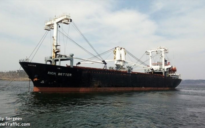 Cứu nạn 6 thuyền viên tàu BĐ 96660 TS bị chìm