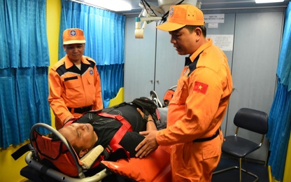 Cứu thành công thuyền viên Indonesia bị bất tỉnh tại vùng biển Việt Nam