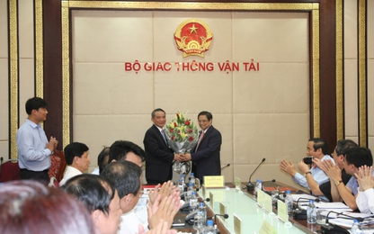 Đồng chí Phạm Minh Chính làm việc với Ban Cán sự đảng Bộ GTVT