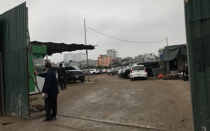 Bãi xe "chui" hàng nghìn m2 ở phường Mễ Trì: "Bảo kê" hay "chống lệnh"?