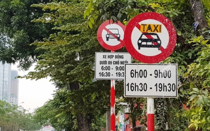 Hà Nội bãi bỏ 10/11 tuyến phố cấm taxi, xe "taxi công nghệ"