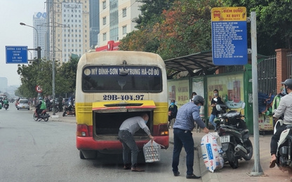 Xe buýt nhái lại lộng hành đường phố Hà Nội