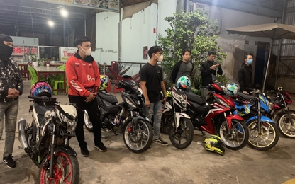 Cảnh sát vây bắt 12 'quái xế' đua xe trái phép ở Đồng Nai